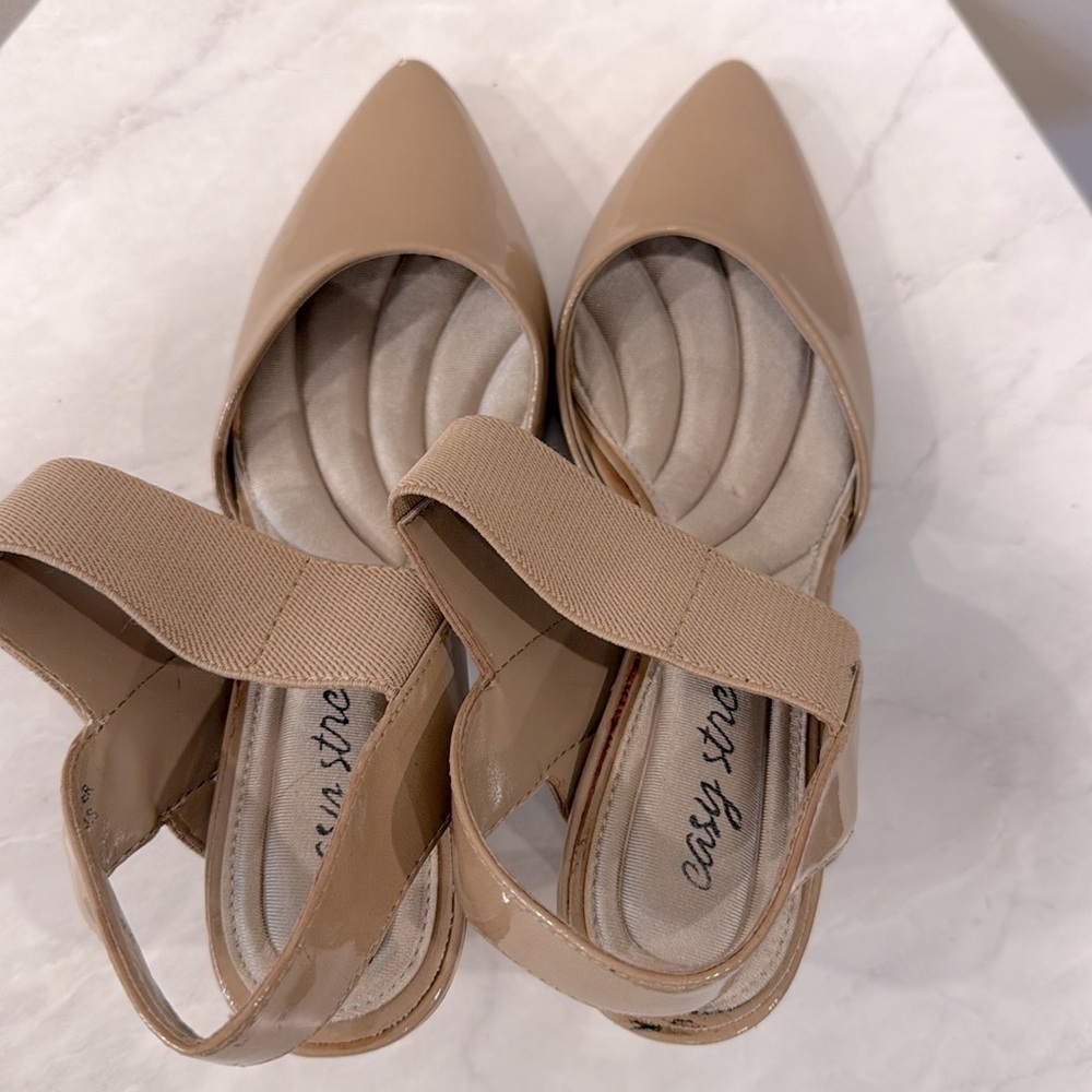 🔥Easy Street Elegant Tan Women's Heels🔥 - Picture 3 of 4